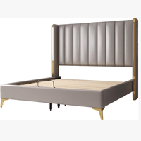 Lit double king size de luxe avec plateforme et tête de lit haute, cadre de lit rembourré pour suite de chambre principale