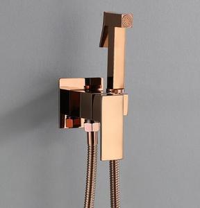 Квадратный ручной набор из розового золота и латуни - Product Image 1