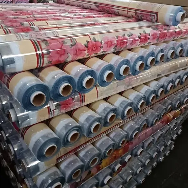 Precio de fábrica, nuevo diseño, rollos de manteles de PVC impresos impermeables florales para mantel no tejido