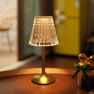 Lámpara de Mesa Decorativa Moderna con Pantalla de Cristal, Base de Latón, Interruptor de Botón, LED Blanco Cálido CRI 90 AC E26 - Product Image 2