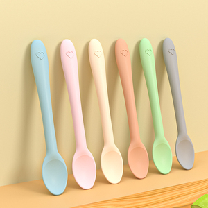 Juego de Cucharas de Silicona de Grado Alimenticio para Bebés, Sin BPA, Ecológicas, Diseño Moderno, Punta Suave, Cubiertos para la Hora de Comer de Niños Pequeños - Product Image 1