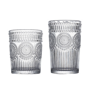 Verre à vin de luxe moderne en maille rouge Verres à cocktail Offre Spéciale design rétro en relief - Product Image 1