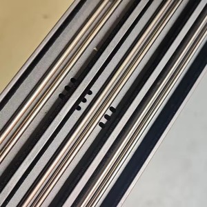Paquete de Renovación para Edificios de Oficinas de Gran Altura: Ventana Abatible con Marco de Aluminio Negro, Doble Acristalamiento y Rotura de Puente Térmico con Reducción de Ruido - Product Image 5