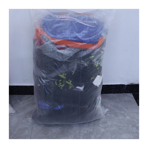 Lote de Ropa al Por Mayor de Marcas Reconocidas de Segunda Mano Camisetas de Algodón Casuales con Cuello Redondo para Hombre Ropa Usada - Product Image 3