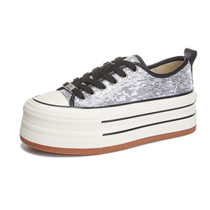 Nuovi stili per il tempo libero comodo grazioso classico signore <span class=keywords><strong>triple</strong></span> <span class=keywords><strong>s</strong></span> scarpe da <span class=keywords><strong>donna</strong></span> belle scarpe da <span class=keywords><strong>donna</strong></span> - Product Image 3