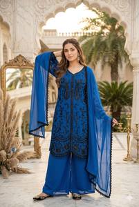 Conjunto de Fiesta Aara Fashion: Top y Pantalón Farshi de Seda Crepé Francesa de Secado Rápido, Completamente Cosido y Listo para Usar, con Dupatta - Product Image 6