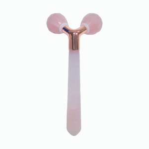 Fournisseur chinois, commande en gros, rouleau de massage facial en quartz rose 3D en forme de Y, outil de beauté anti-âge en cristal naturel pour le lifting de la peau du visage - Product Image 2