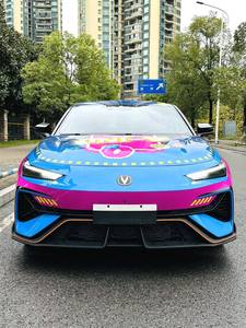 Changan UNI-V Modèle 2025 Troisième Génération Moteur 2.0T 5 Places Conduite à Gauche Essence Haute Performance - Product Image 2