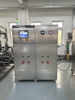 Dispositif d'eau électrolytique faiblement alcaline avec contrôle PLC, pH 7.0-10.0, eau alcaline micromoléculaire stable de qualité alimentaire