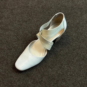 Cross-Strap Casual Hollow-Heel Ballet Pumps Retro Versatile 2026 New Style <b>Closed</b>-<b>Toe</b> <b>Sandals</b> with Straps - Product Image 1