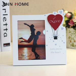 Stampa su misura 4x6 e 5x7 bianco paesaggio cornice di legno <span class=keywords><strong>cornici</strong></span> <span class=keywords><strong>con</strong></span> cuori palloncino decorazione <span class=keywords><strong>per</strong></span> la decorazione della tavola di casa - Product Image 4