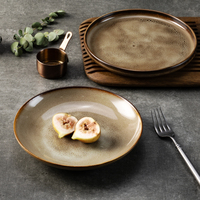 Assiettes de présentation rondes en porcelaine mate marron japonaise YAYU, vente en gros d'usine, pour plats principaux thaïlandais, en céramique, pour restaurants