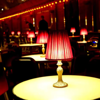 Lampe de table LED rechargeable sans fil, décoration, abat-jour rond rouge, variateur tactile, éclairage de table pour restaurants, bars, mariages