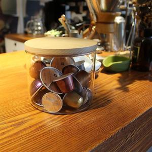 Frasco de vidrio Zhongtian para cápsulas de café con tapa de madera, transparente, tamaño grande, para uso en la cocina. - Product Image 4