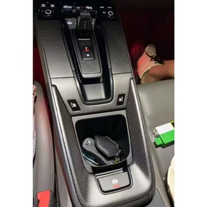 Film de protection pour bouton de commande central en fibre de carbone pour 911, modification et mise à niveau automobile 992 (2019-2025) - Product Image 4