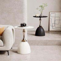 Petit mini meuble de salon luxueux Table basse ronde moderne d'intérieur nordique en métal pour canapé-lit