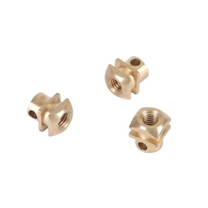 Usine personnalisée pour trou intérieur en plastique moleté écrou de connexion intégré M5 trou extérieur en <span class=keywords><strong>laiton</strong></span> écrou moleté - Product Image 5