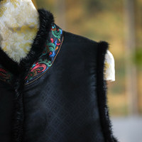 Gilet tendance pour femme, style national, avec fourrure de vison brodée et brocart de soie, doublure en coton, noir, nouveau style chinois 5480