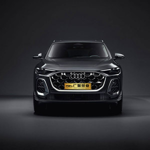 Audi <span class=keywords><strong>Q5</strong></span> d'occasion 2023, provenance Chine, conduite à gauche, cuir foncé, jantes R18, transmission automatique, SUV intermédiaire haut de gamme, prêt à l'exportation - Product Image 2