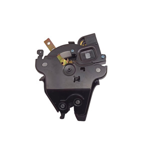 BFF4-56-820 ตัวกระตุ้นล็อค 12V สำหรับมาสด้า 3 บีแอล 4 ประตูฝากระโปรงท้ายด้านหลังล็อค - Product Image 2