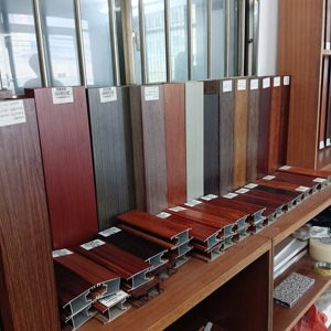 Profils carrés en alliage d'aluminium de haute qualité <span class=keywords><strong>Royen</strong></span> série 6000, cadre de fenêtre et de porte sur mesure pour la décoration - Product Image 4