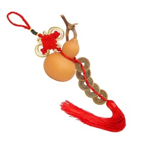 Pendentif en calebasse naturelle avec cinq pièces de monnaie impériales et pompon rouge, décoration Feng Shui pour salon, nouvel an chinois, 2 pièces - Product Image 5