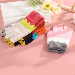 Women's New Style Winter <b>Gloves</b> Jacquard Design Five-Finger for <b>Touch</b> <b>Screen</b> Knitted <b>Gloves</b> Custom Warm Cold-Proof - Product Image 3