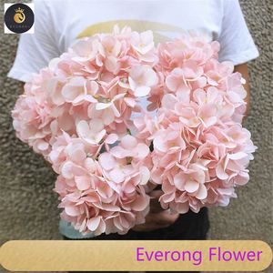 Muestra gratis 5 cabezas de seda artificial blanco Hortensia flor Hortensia flores para la decoración del hogar y la cocina - Product Image 3