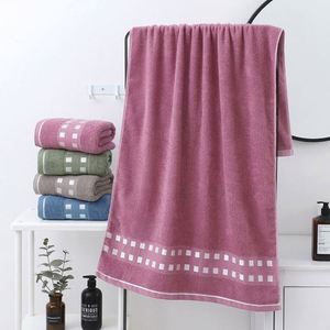 Custom Logo Satin <b>Plain</b> for Home Use, High-Quality Pure Cotton Towels, Soft and Absorbent Hotel Bath Towels - Product Image 4