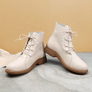 Botines de Cuero Británico de Lujo para Mujer, con Suela Plana, Cordones, Forro de Piel, Tallas Grandes, Resistentes al Desgaste, para Otoño e Invierno - Product Image 5