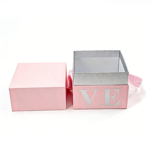 Boîte en carton personnalisée rose LOVE imprimée, boîte en carton carrée de luxe pour emballage de cadeaux de mariage ou de la Saint-Valentin - Product Image 2