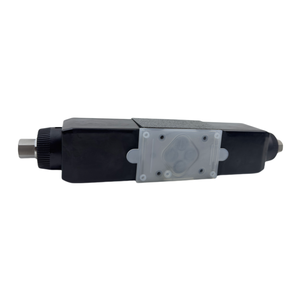 Solenoide DG4V de 4 Vías con Bobinas VM, DG4V-3-33C30X-VM-U-H7-60, Direccional Hidráulico - Product Image 2