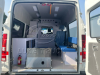 Ambulancias Diésel Nuevas 4x2/4x4 con UCI, Aislamiento de Presión Negativa, Vehículo Médico de Emergencia Totalmente Equipado con Ventilador