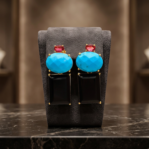 Pendientes Huggie de Plata Hechos a Mano con Piedra de Ónix Negra, Chapados en Rodio, Pendientes Boho de Moda para Niños - Product Image 4