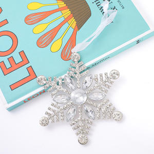 Metal Snowflake Pendant Creative New Rhinestone White 10.5x10.5cm Portable <strong>Christmas</strong> <strong>Decoration</strong> - Product Image 5