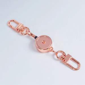 Porte-badge rétractable en alliage de zinc avec mousqueton pivotant, mini porte-carte d'identité, cordon de 35 cm, 21 mm, léger, 20 g - Product Image 6