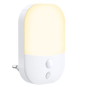 Luz Nocturna LED con Sensor de Movimiento Crepuscular, 5 Niveles de Brillo Ajustables, Enchufe de Corriente, Modos Auto/Encendido/Apagado, para Dormitorio y Baño - Product Image 1