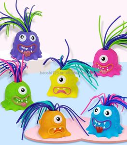 ของเล่นบีบมอนสเตอร์สุดฮา ดึงผมแล้วร้องเสียง ของเล่นแกล้งเพื่อน บรรเทาความเครียด ของเล่นบีบคลายเครียด กล่องสุ่ม ของเล่นฟิดเจ็ต - Product Image 4