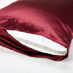 Set sarung bantal sutra Ukuran kustom bantal sutra <span class=keywords><strong>monogram</strong></span> sarung bantal sutra hadiah Natal untuk wanita - Product Image 2