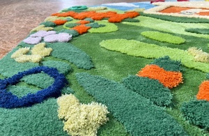 Tapis en laine de luxe faits à la main, tapis oriental avec motifs floraux abstraits, tapis coloré fait à la main pour salon et salle de jeux pour enfants - Product Image 5