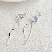 Boucles d'oreilles clous géométriques pour femmes, motif floral en éventail avec grappe de CZ blancs, plaqué or blanc 18 carats, bijoux de mode pour soirée