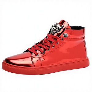 Chaussures montantes rétro confortables à lacets pour hommes, version coréenne, grande taille, style étudiant, sport et loisirs, semelle épaisse, effet miroir - Product Image 3