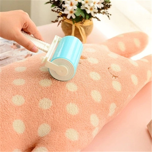KingHon Reusable Pet Hair Remover Roller Lint Remover Tool for Cleaning Cat Dogs Pets Hair Easy to Clean Furniture Couch <b>Carpet</b> - Product Image 5