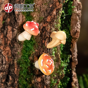 Figurines de champignons en résine à tête inclinée, petite décoration pour la maison - Product Image 2