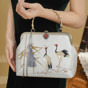 תיק פוליאסטר רקום של Biyi Shuangfei שני צ'ונגסאם עתיקים למסיבת אירועים תיק מרובע קטן ספרות אמנות לאומי סִגְנוֹן - Product Image 1