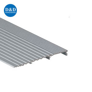 Plaques <span class=keywords><strong>de</strong></span> <span class=keywords><strong>seuil</strong></span> en alliage d'aluminium robustes Joint <span class=keywords><strong>de</strong></span> <span class=keywords><strong>seuil</strong></span> <span class=keywords><strong>de</strong></span> <span class=keywords><strong>porte</strong></span> <span class=keywords><strong>de</strong></span> <span class=keywords><strong>garage</strong></span> Coupe-froid - Product Image 1