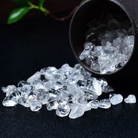 Les usines fournissent la pierre de cristal blanc naturel aquarium pot de fleur décoration de la maison décoration en pierre aromattreatment diffuseur pierre