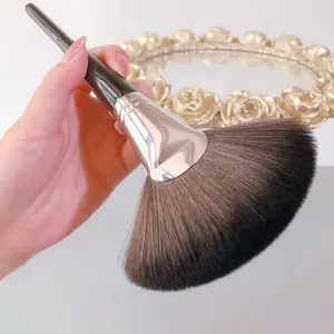 Brochas de maquillaje grandes, respetuosas con el medio ambiente, forma de abanico, suave y grande, para resaltar la cara, brocha de maquillaje en polvo individual