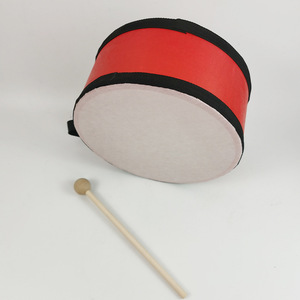 กลองมือเด็ก สีแดง ทำจากไม้ แบบสองด้าน เครื่องดนตรีประเภทตี สำหรับเด็กอายุ 4-6 ปี พกพาสะดวก - Product Image 3