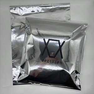 Sobres de Envío de Poliéster Plateados con Logotipo Personalizado, Bolsas de Correo Metálicas con Logotipo para Ropa, Bolsa de Franqueo de Aluminio - Product Image 5